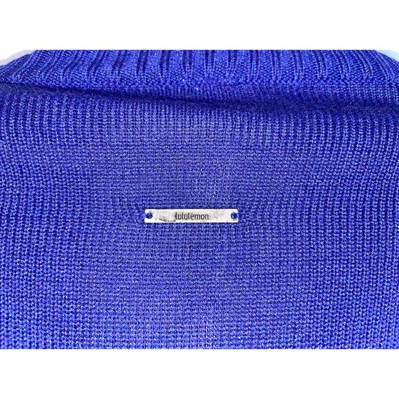 Lululemon Express Yourself Wrap Cardigan - Size 6 - Soft and Vibrant! - Picture 5 of 7